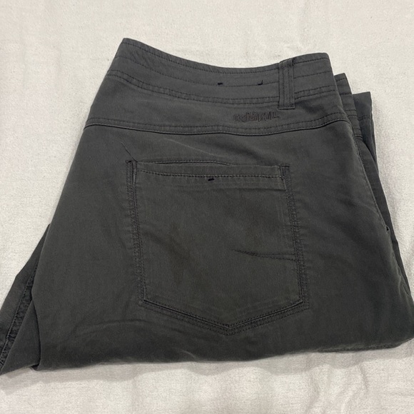 EUC Men’s Kuhl Slax pants - Picture 4 of 4